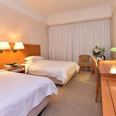 Starway Zhuhai Bihai Hotel Bagian luar foto