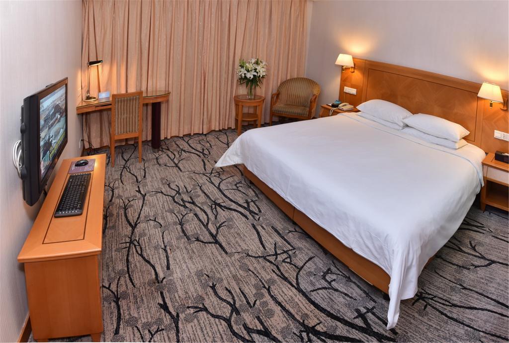 Starway Zhuhai Bihai Hotel Bagian luar foto