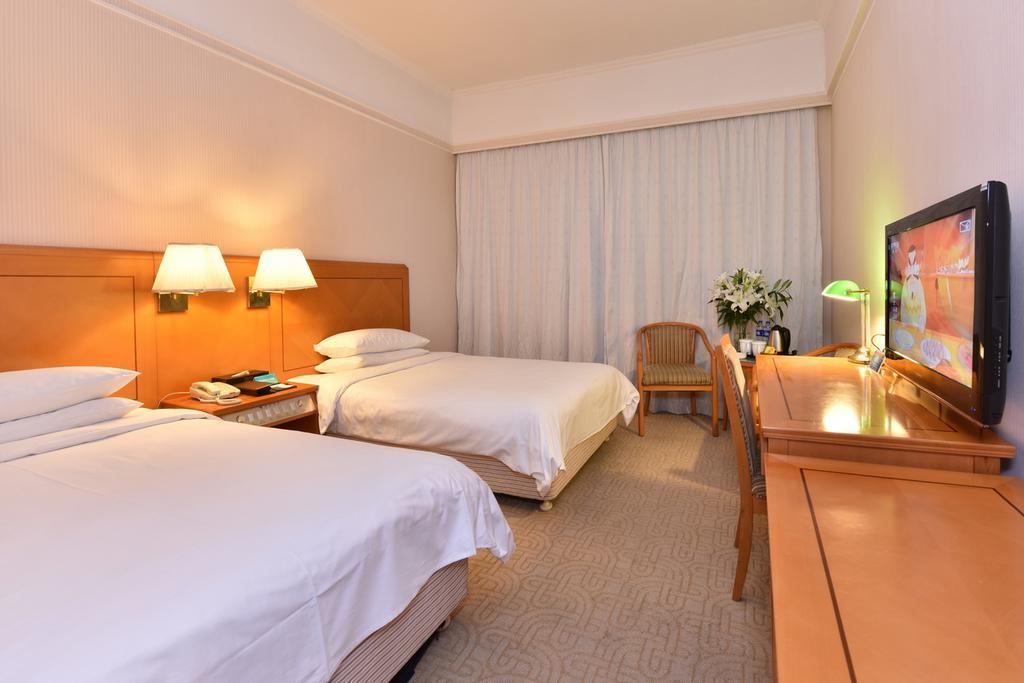 Starway Zhuhai Bihai Hotel Bagian luar foto